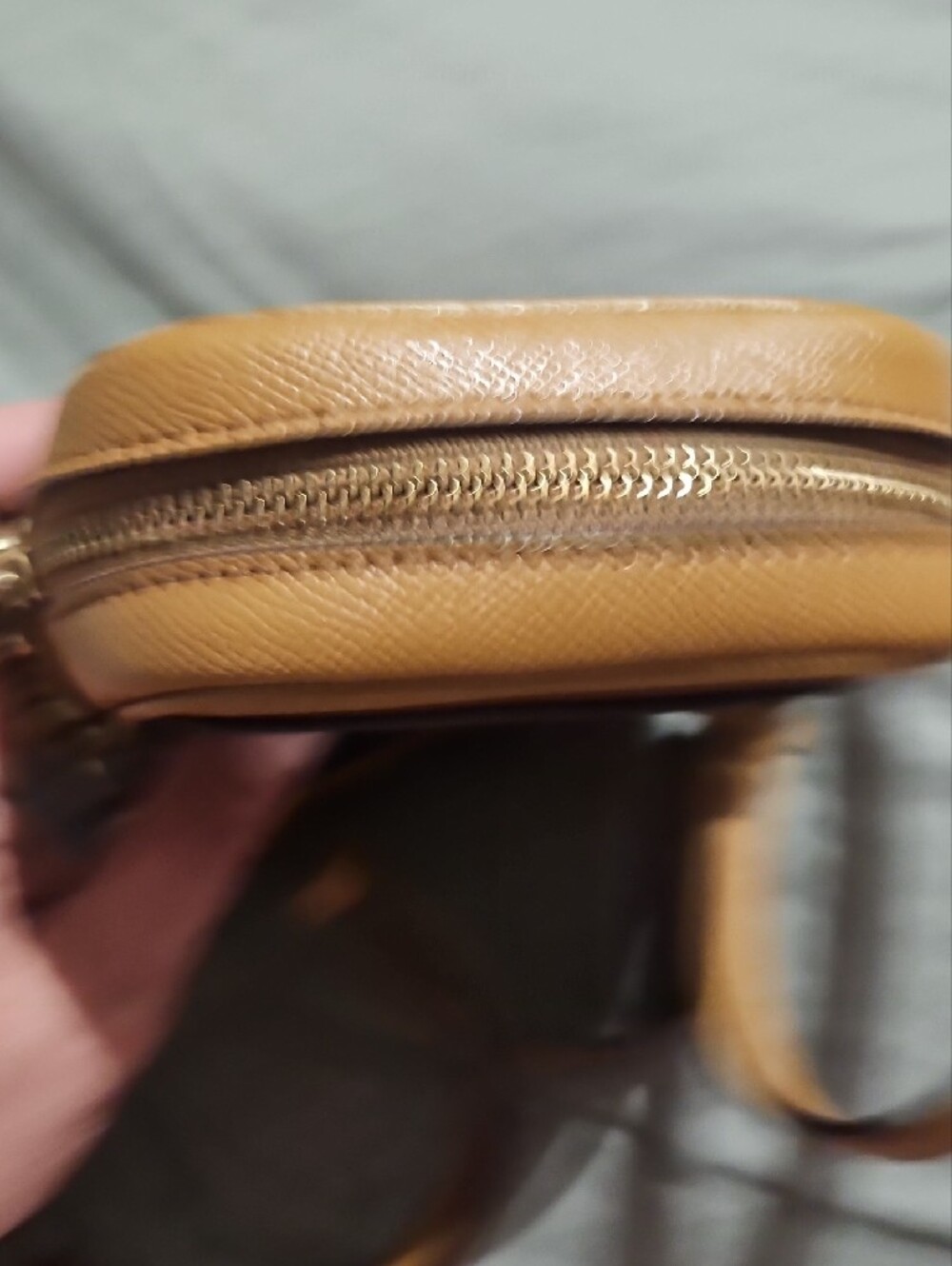 Coach Caramel Pebbled Leather Crossbody Bag with Gold Hardware (F80589) - Picture 6 of 13